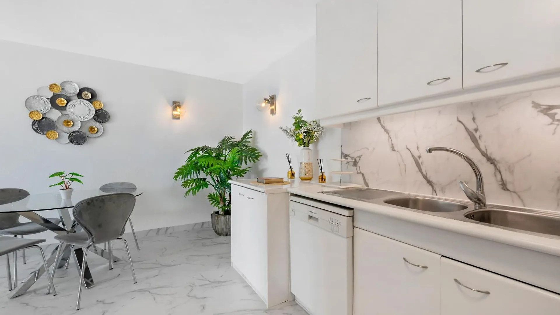 Sea View Nordic Royal Club Apartment Estepona