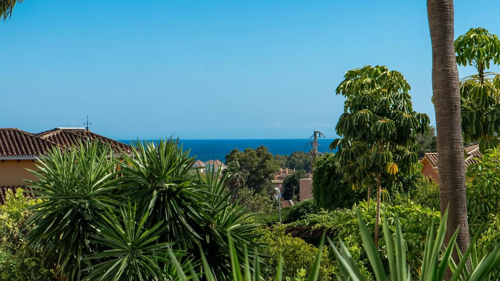Sea View Nordic Royal Club Apartment Estepona Spain