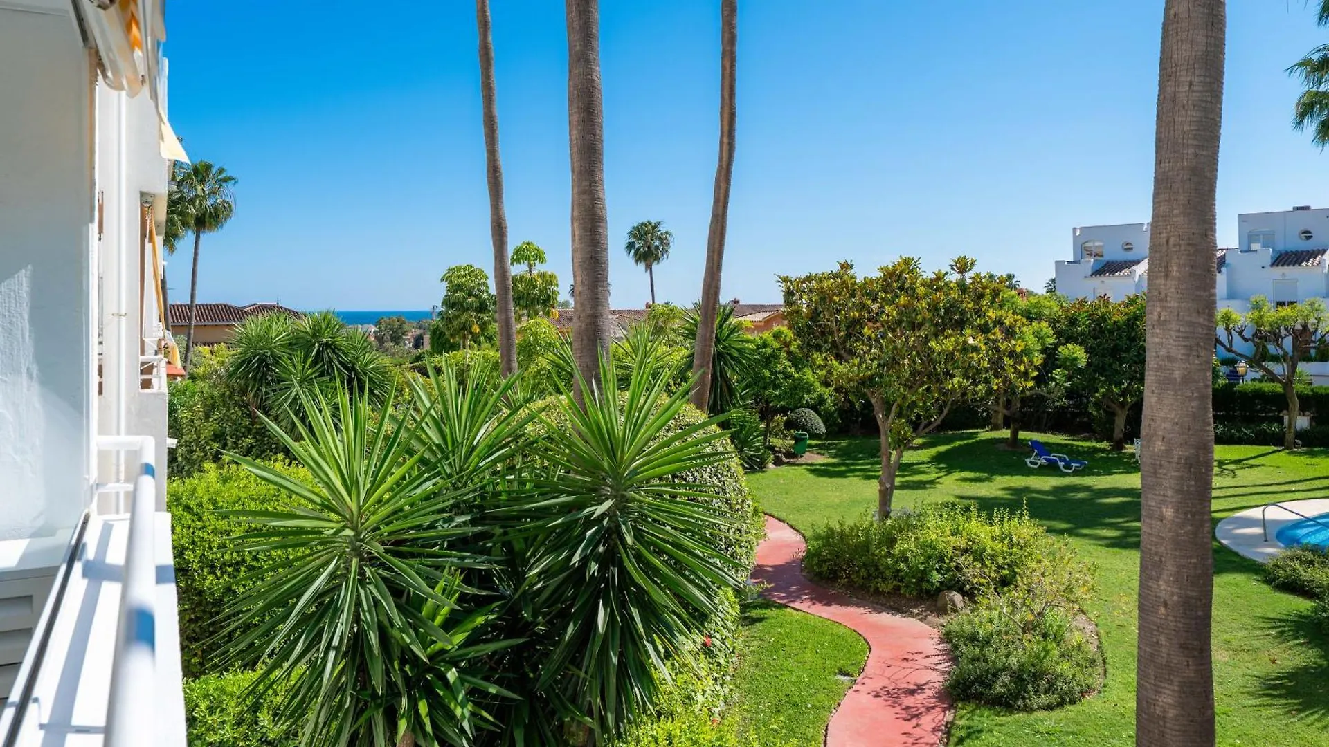 Sea View Nordic Royal Club Apartment Estepona 0*,  Spain